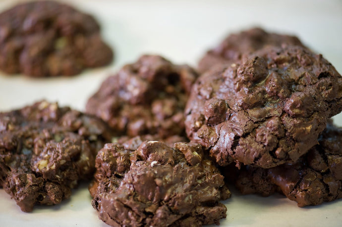 Chewy Chocolate Walnut cookie (Flourless)